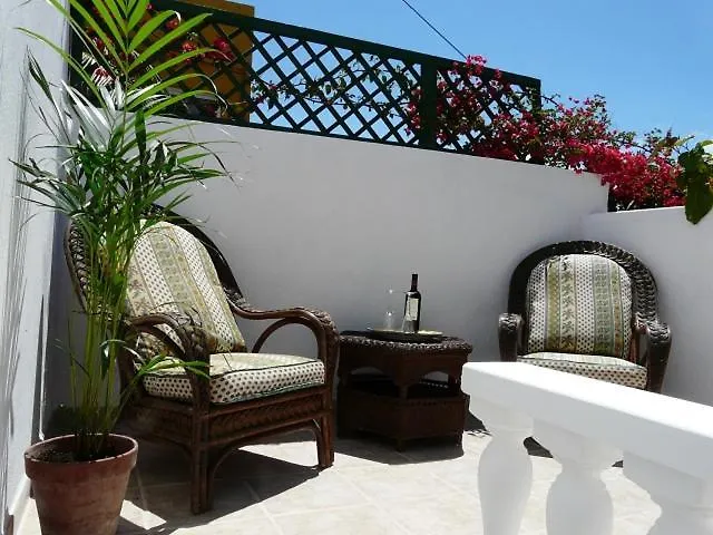 Casa Flora Garden Studio Sauzal Apartment